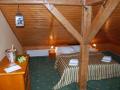 pokoj_27a-zlaty-orel.jpg